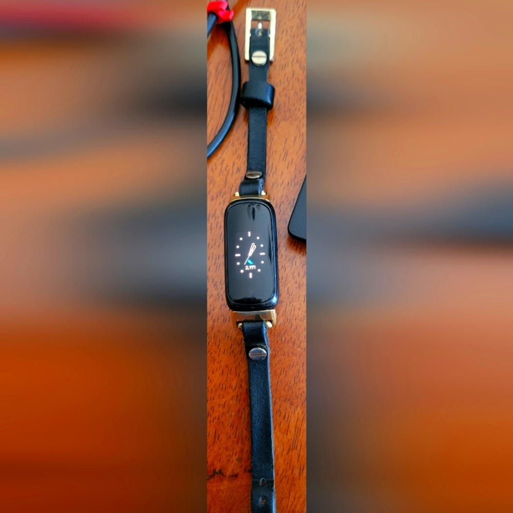Fitbit Inspire 3 Black Smartwatch with Leather Strap